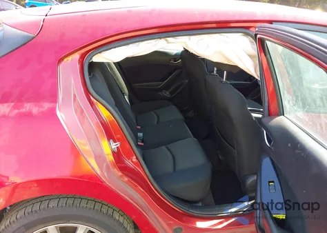 2018 Mazda Mazda3 Sport из США, поврежденный, VIN 3MZBN1K75JM202208